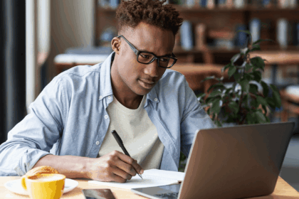 Earn money as freelancer on Paypal