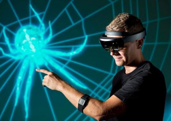 overcome fear using virtual reality therapy